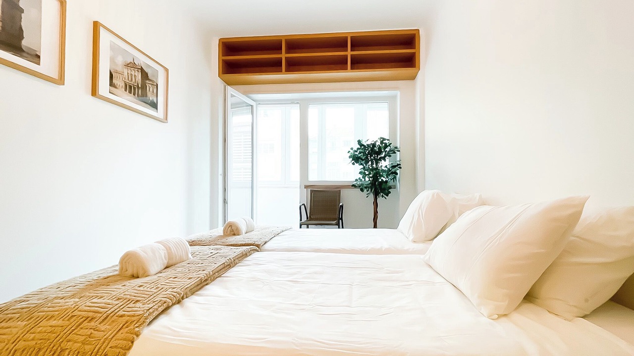 Photo of Bedroom in Linda-a-Velha