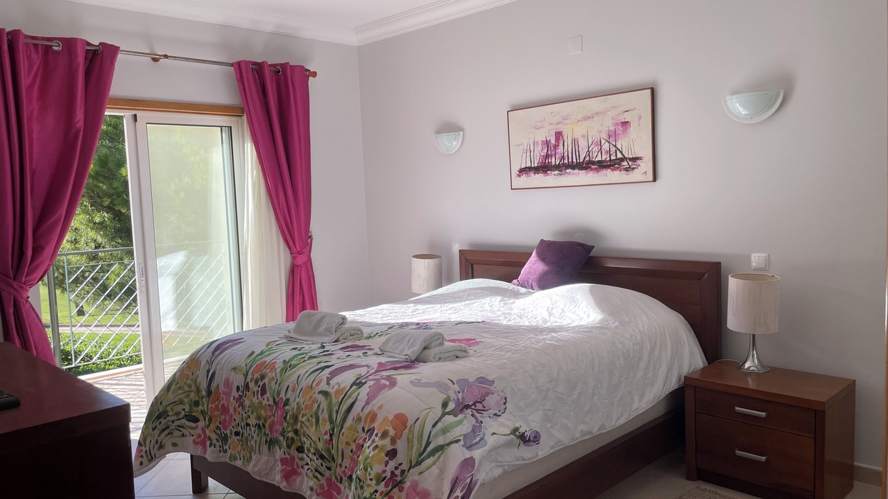 Photo of Bedroom in Atalaia
