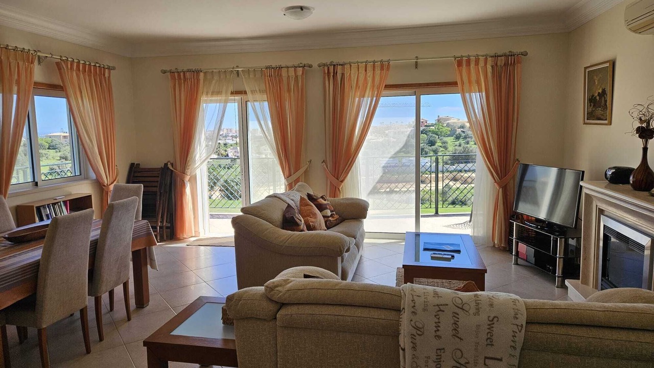 Photo of Livingroom in Atalaia