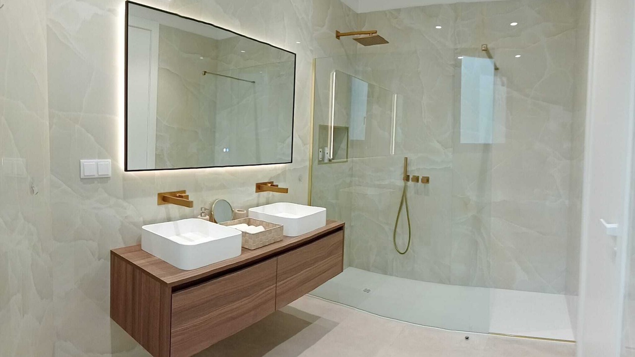 Photo of Bathroom in Arco da Calheta