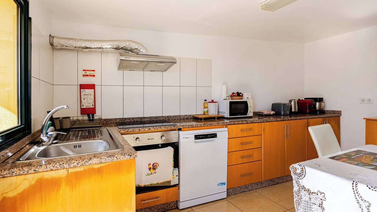 Photo of Kitchen in Estreito da Calheta