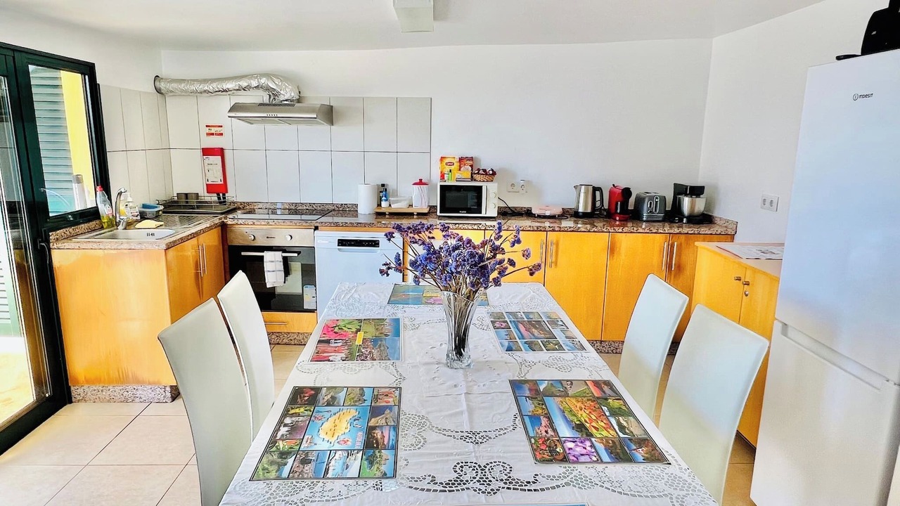 Photo of Kitchen in Estreito da Calheta