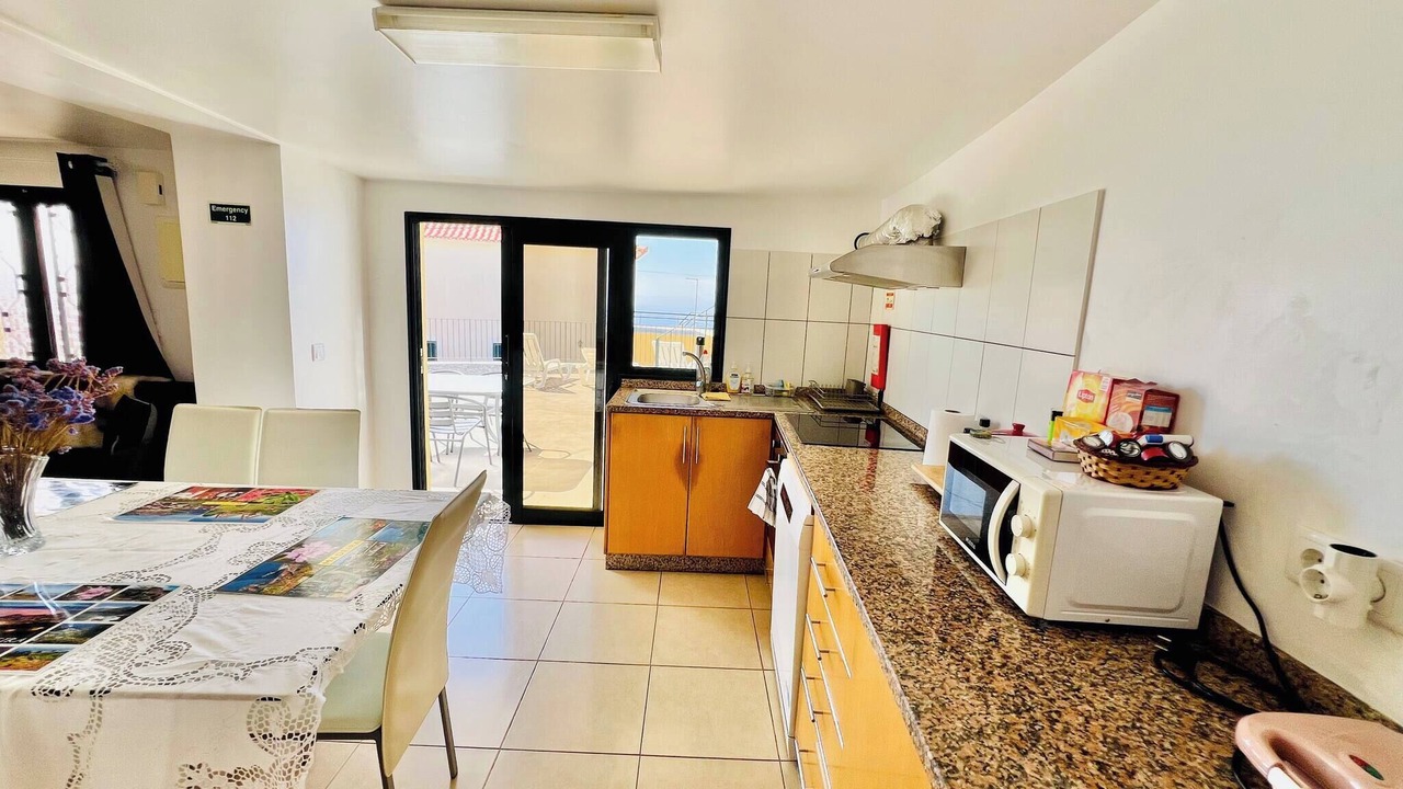 Photo of Kitchen in Estreito da Calheta