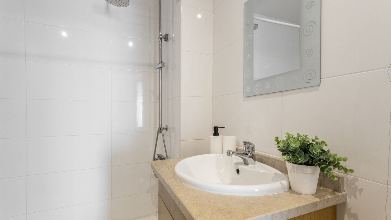 Photo of Bathroom in Sao Martinho do Porto