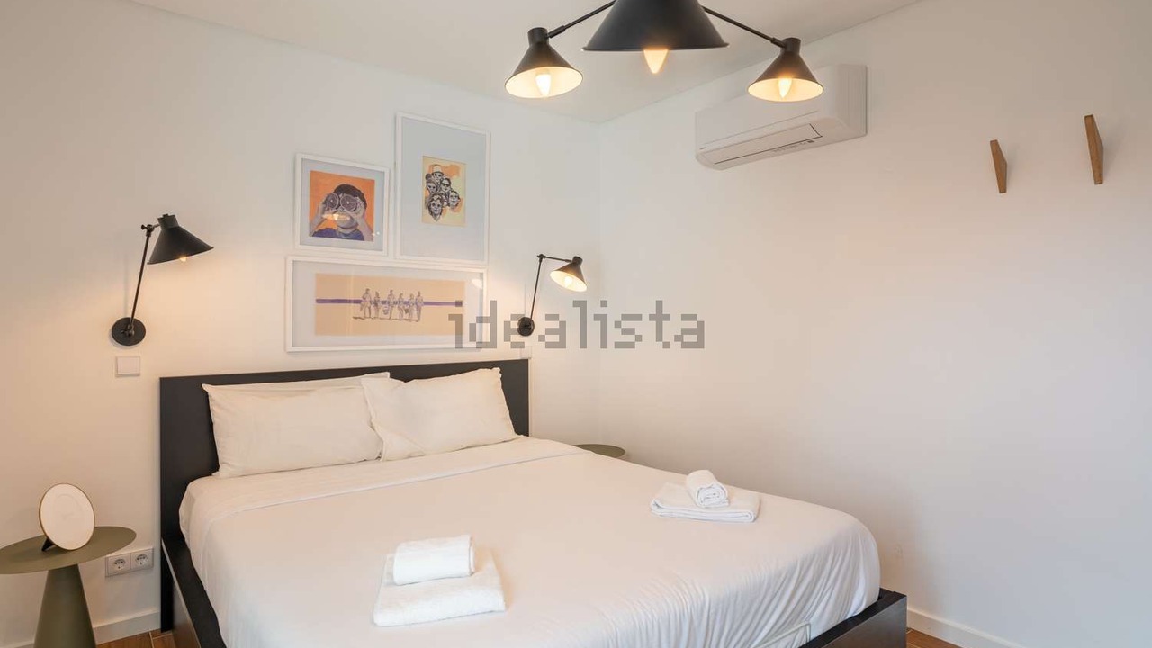 Photo of Bedroom in Cascais