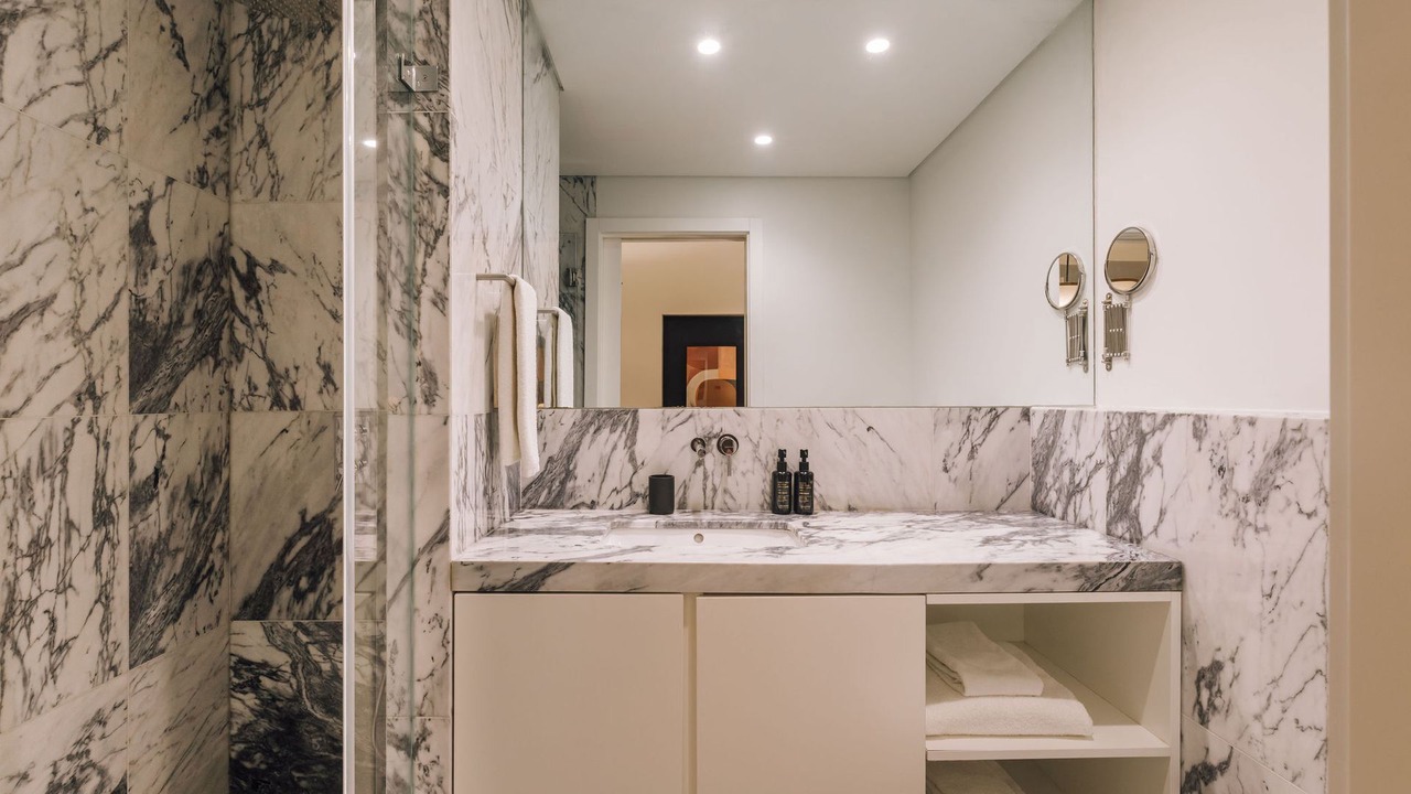 Photo of Bathroom in Chiado