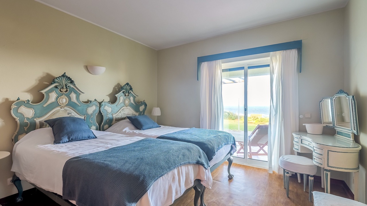 Photo of Bedroom in Colares