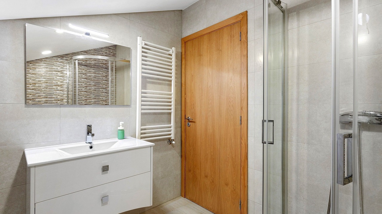 Photo of Bathroom in Cabril