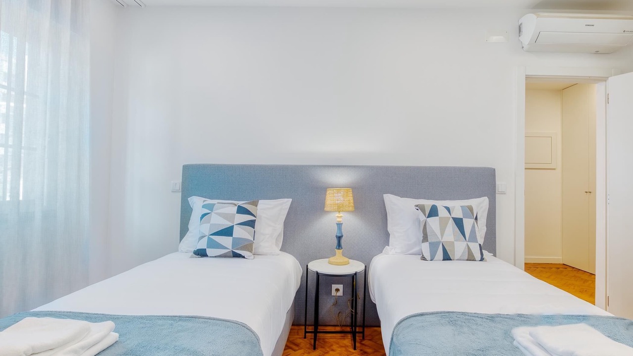 Photo of Bedroom in Cova da Piedade