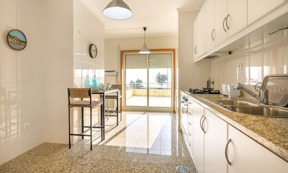 Photo of Kitchen in Sao Felix Da Marinha