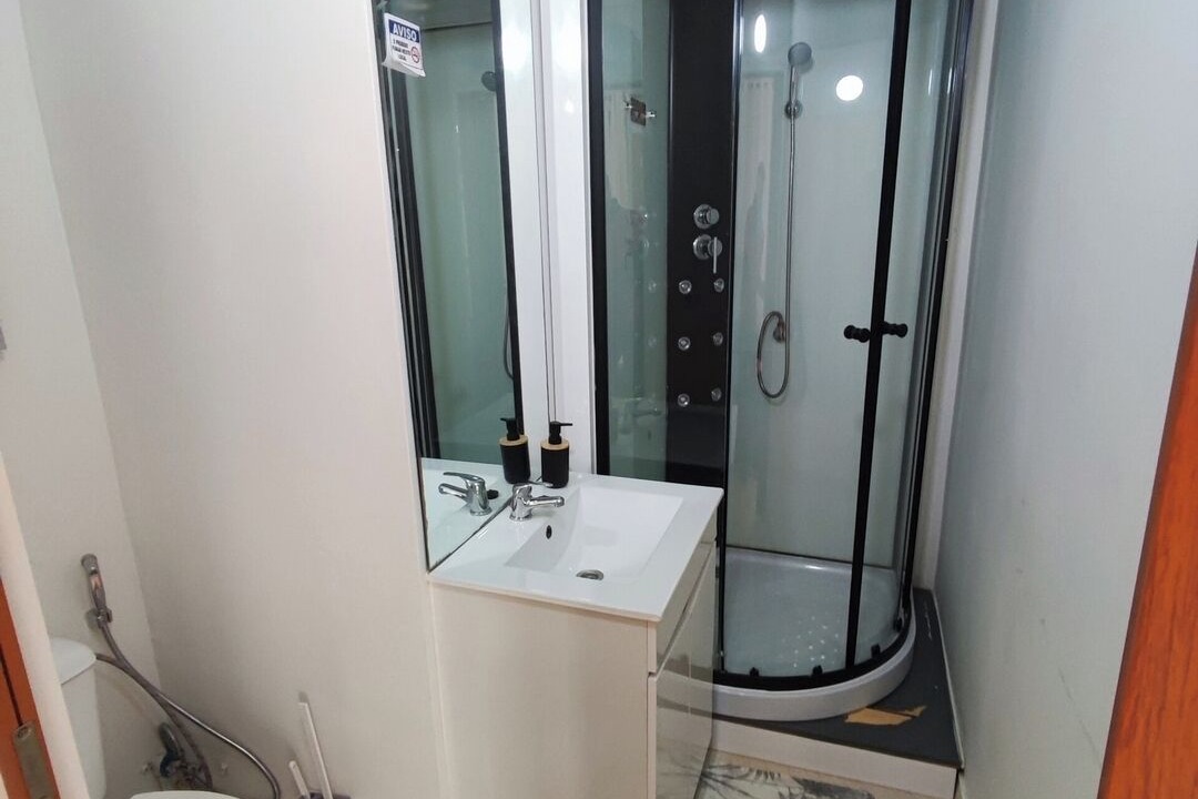 Photo of Bathroom in Arruda dos Pisoes