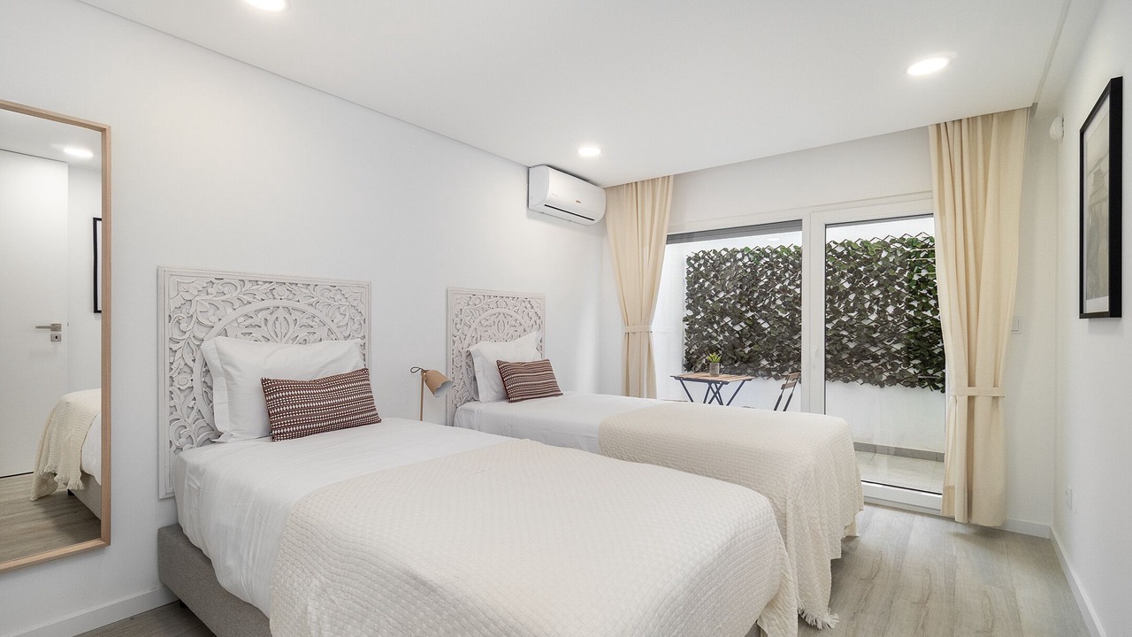 Photo of Bedroom in Charneca de Caparica e Sobreda