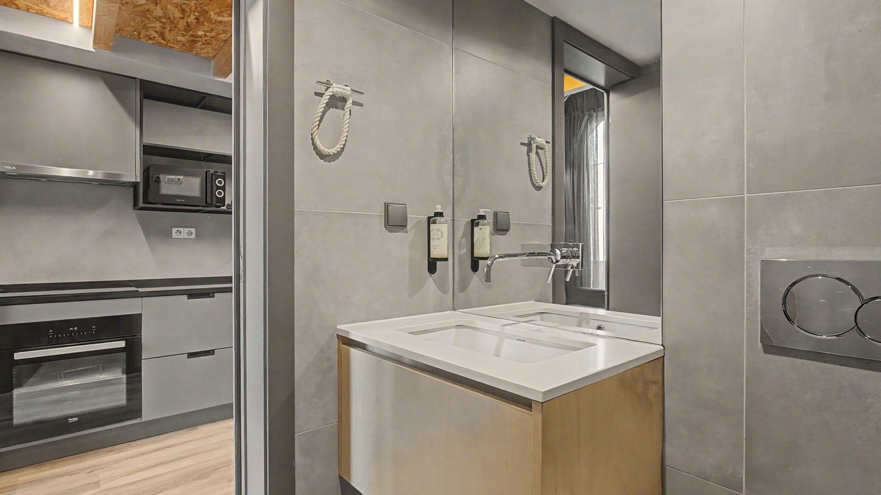 Photo of Bathroom in Aveiro