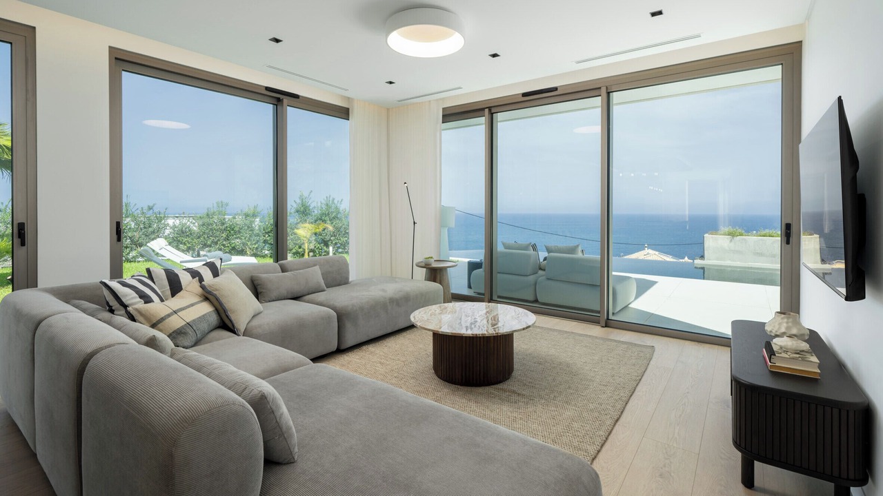 Photo of Livingroom in Faial