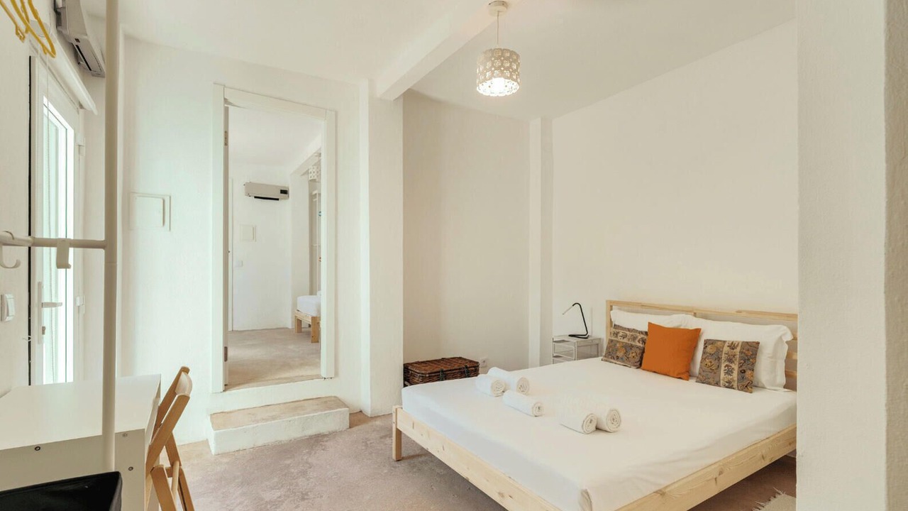 Photo of Bedroom in Setubal