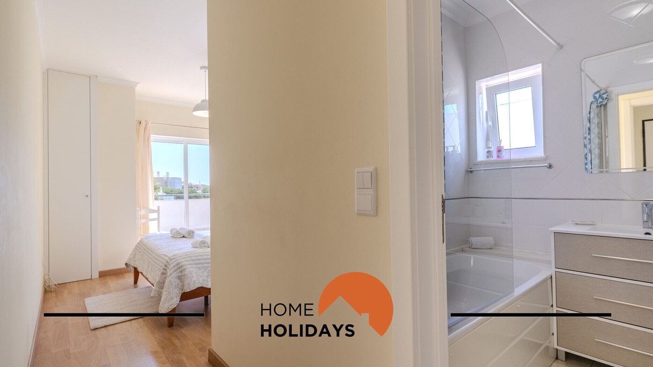 Photo of Bedroom in Montechoro