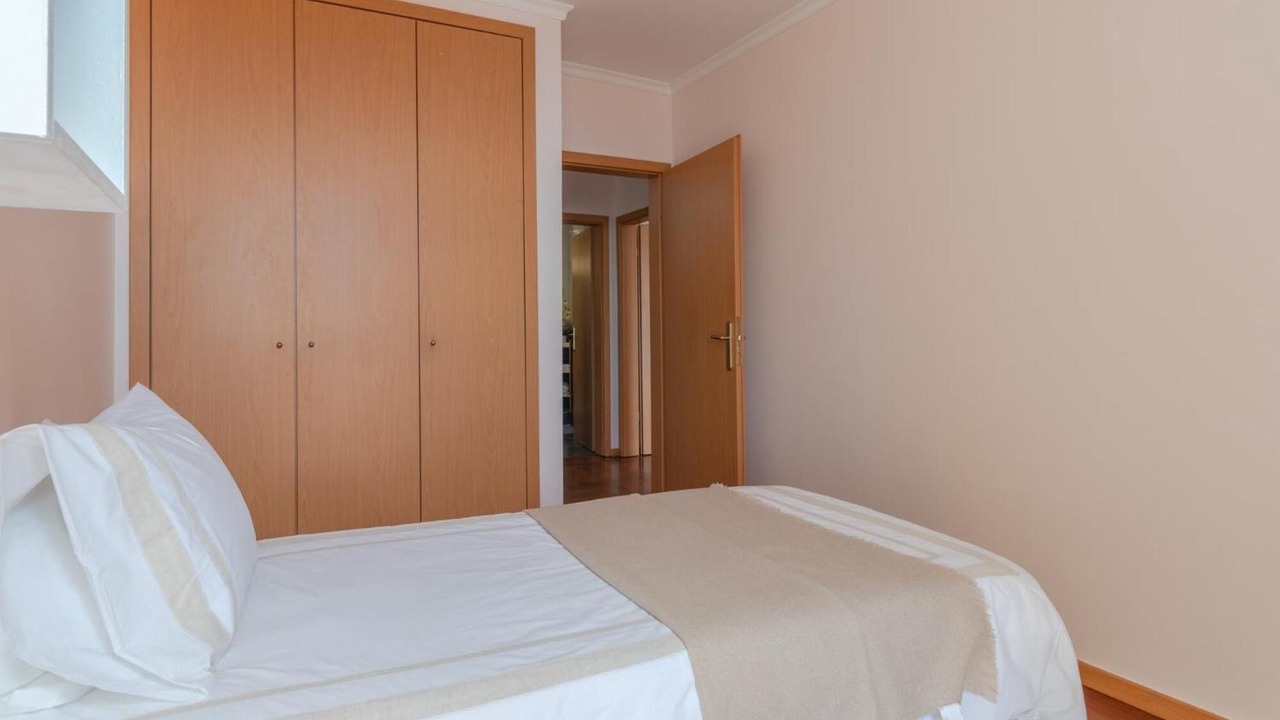 Photo of Bedroom in Garajau