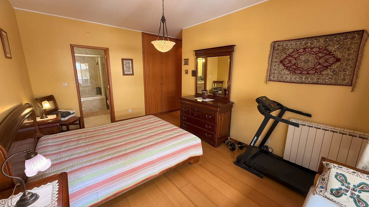 Photo of Bedroom in Portela