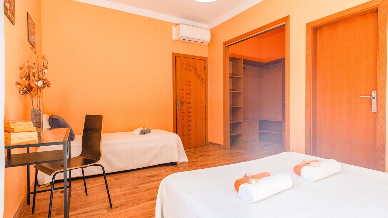 Photo of Bedroom in Correeira