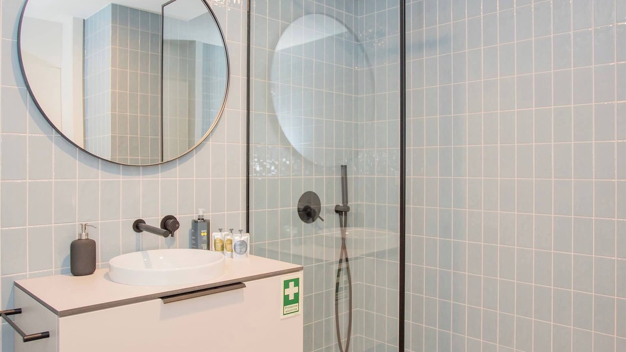 Photo of Bathroom in Paranhos