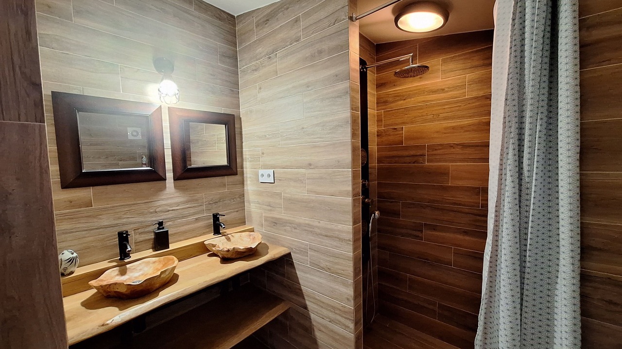 Photo of Bathroom in Tomar