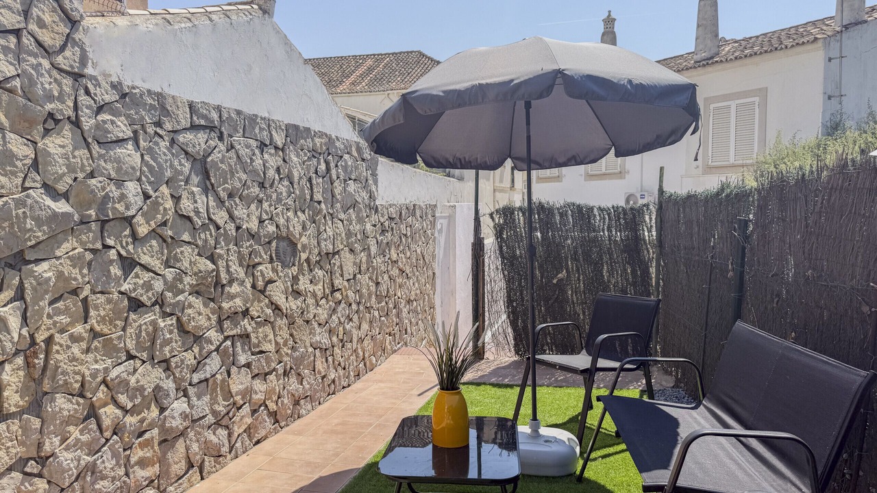 Photo of Patio Balcony in Peneco Beach