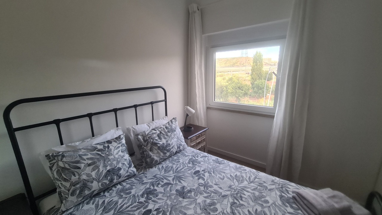 Photo of Bedroom in Odivelas
