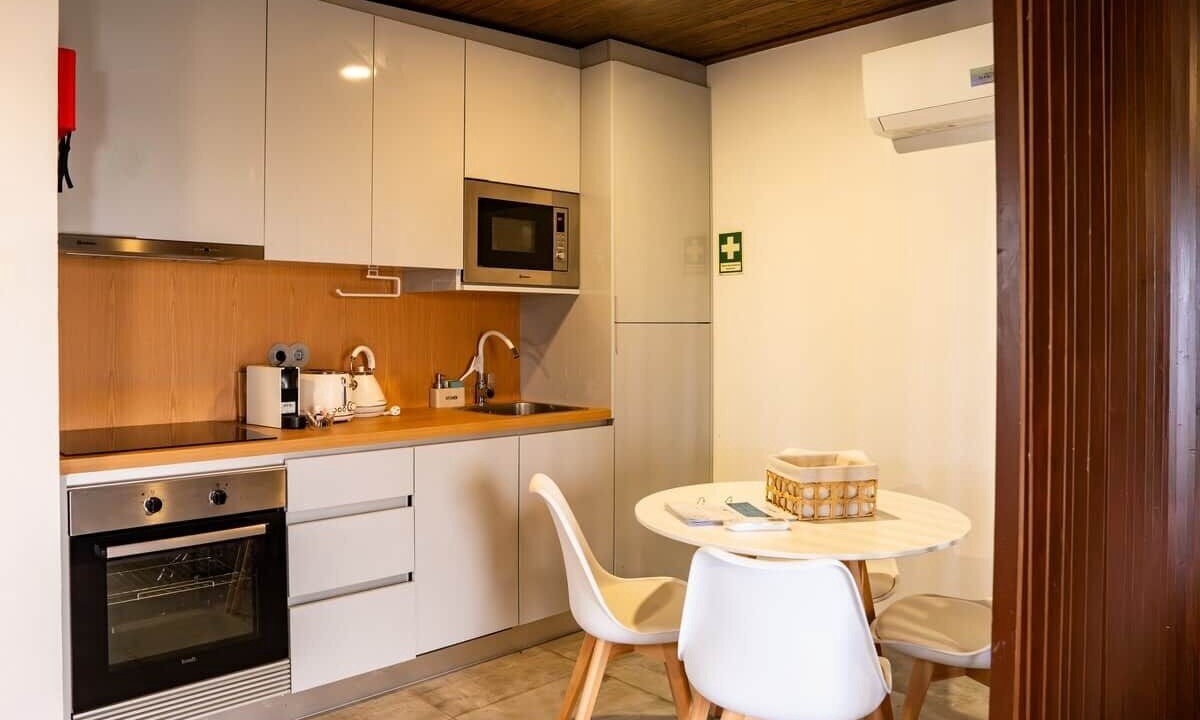 Photo of Kitchen in Provesende
