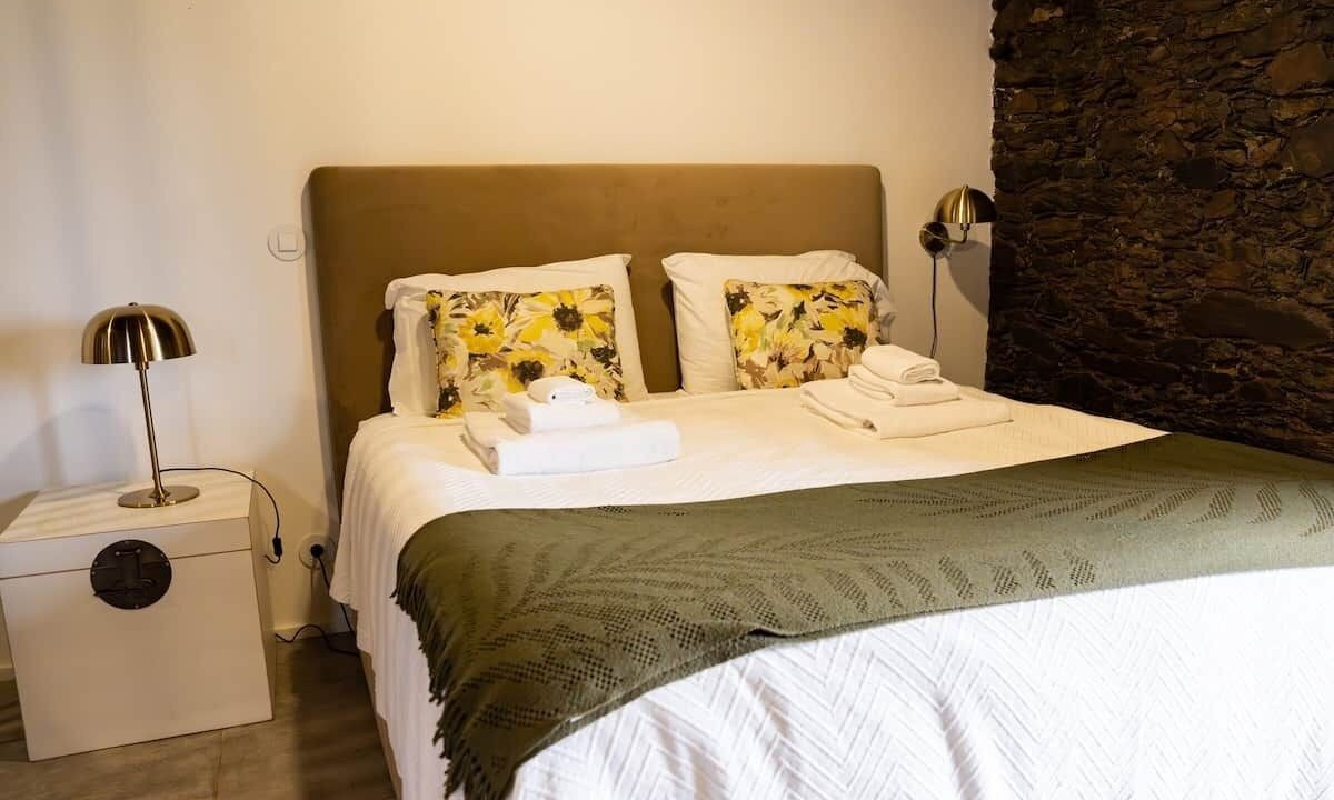 Photo of Bedroom in Provesende