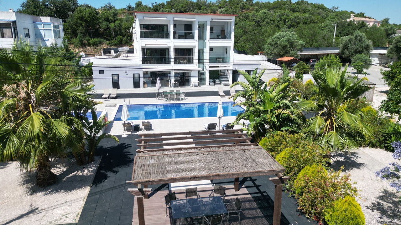 Photo of Outdoor in Paraiso