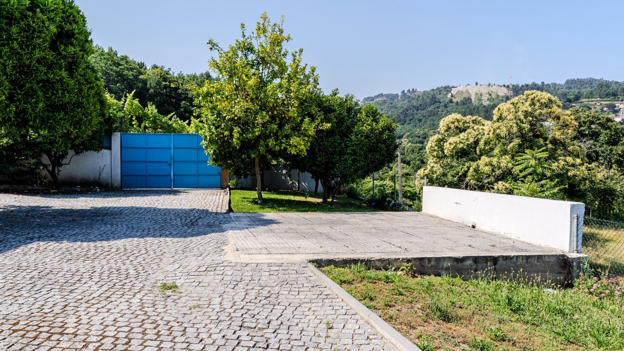 Photo of Outdoor in Portela