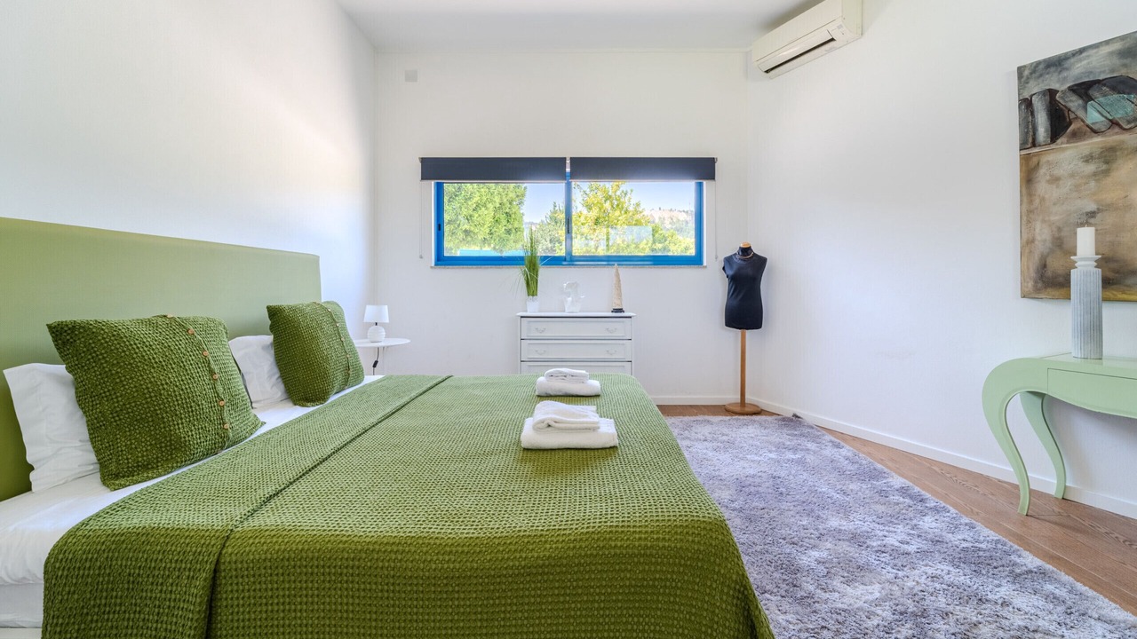 Photo of Bedroom in Portela
