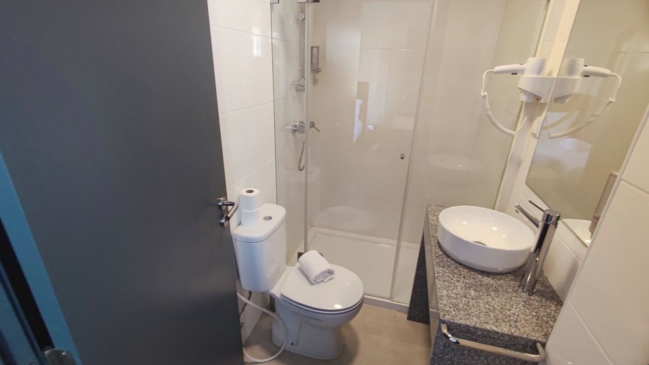 Photo of Bathroom in Olivais