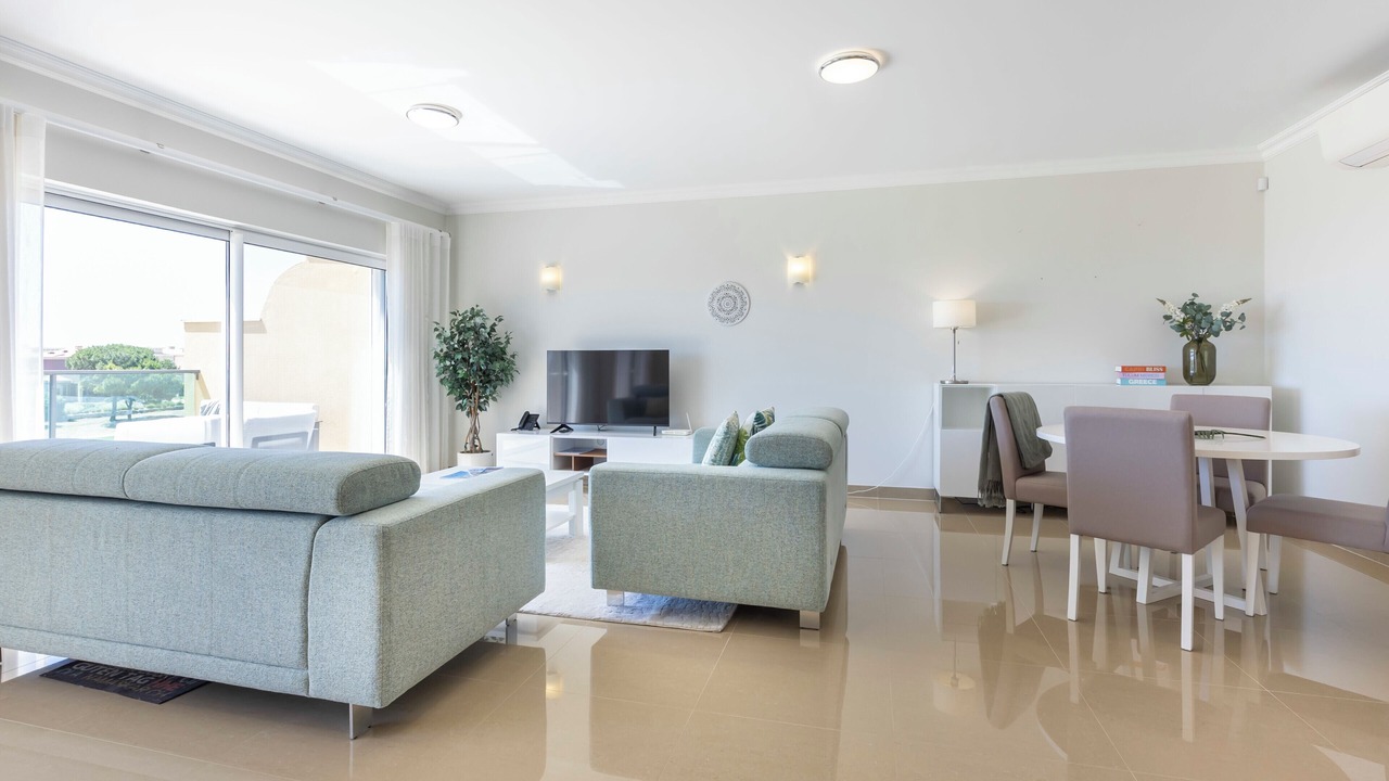 Photo of Livingroom in Atalaia