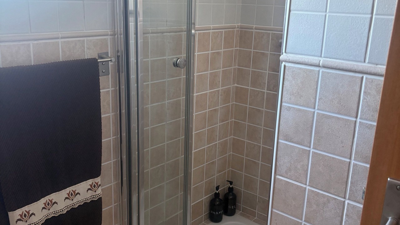 Photo of Bathroom in Calheta