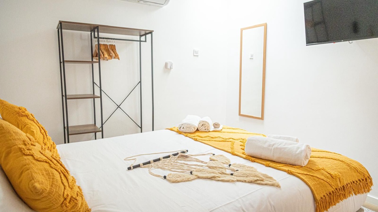 Photo of Bedroom in Seixal