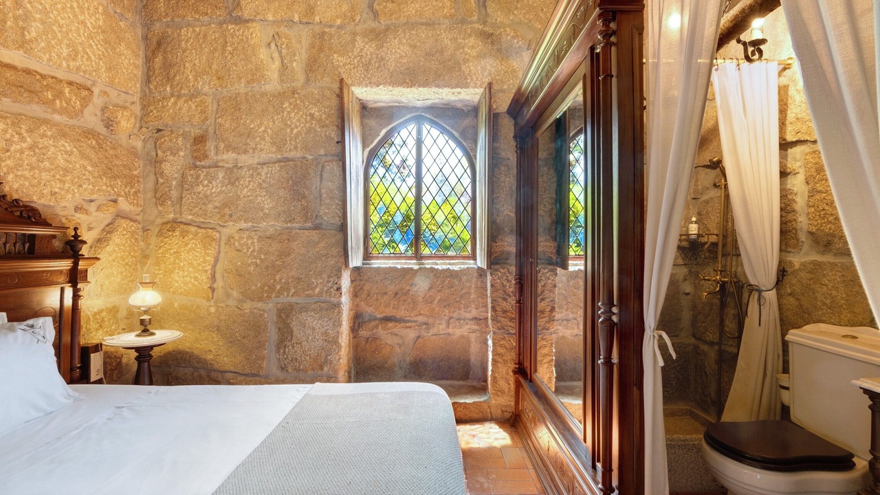 Photo of Bedroom in Mosteiro