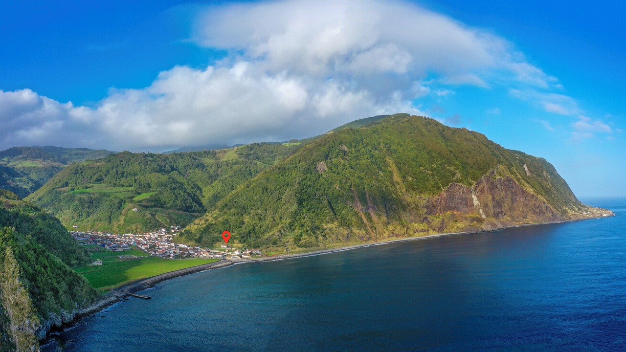 Photo of Others in Faial Da Terra