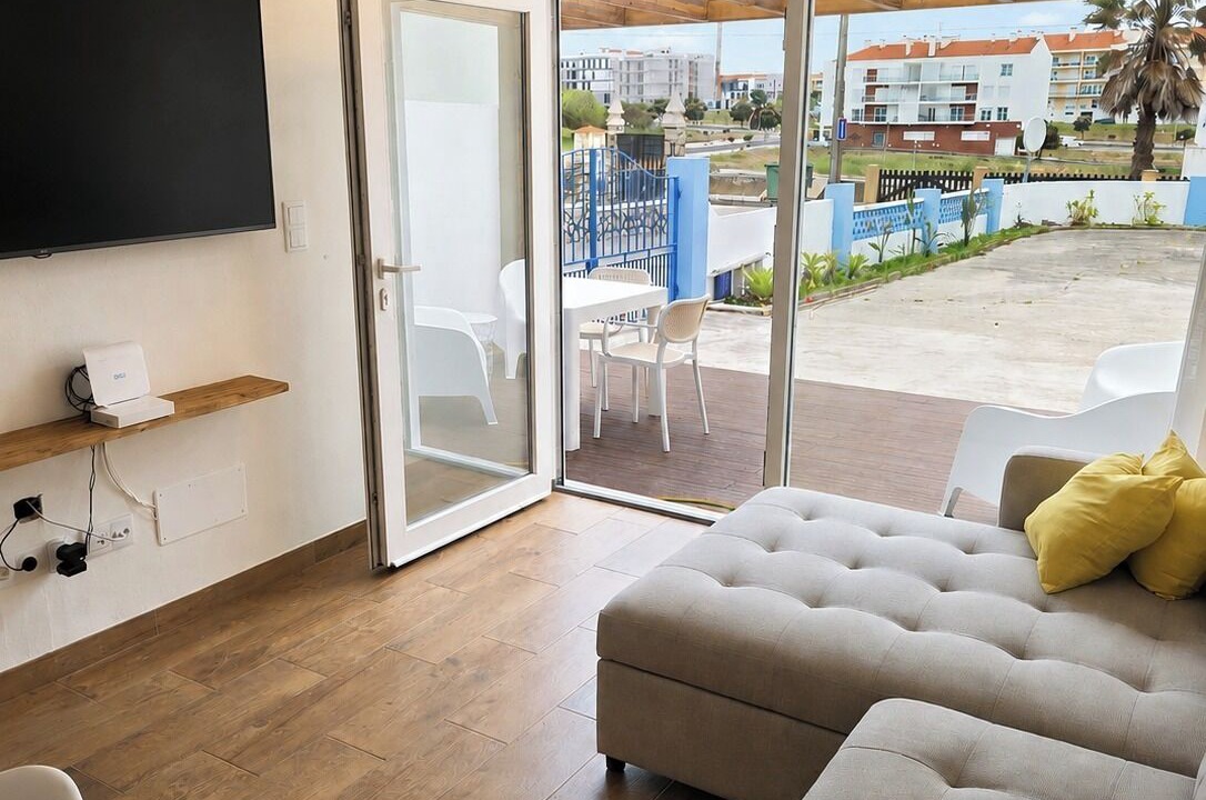 Photo of Livingroom in Praia de Santa Cruz
