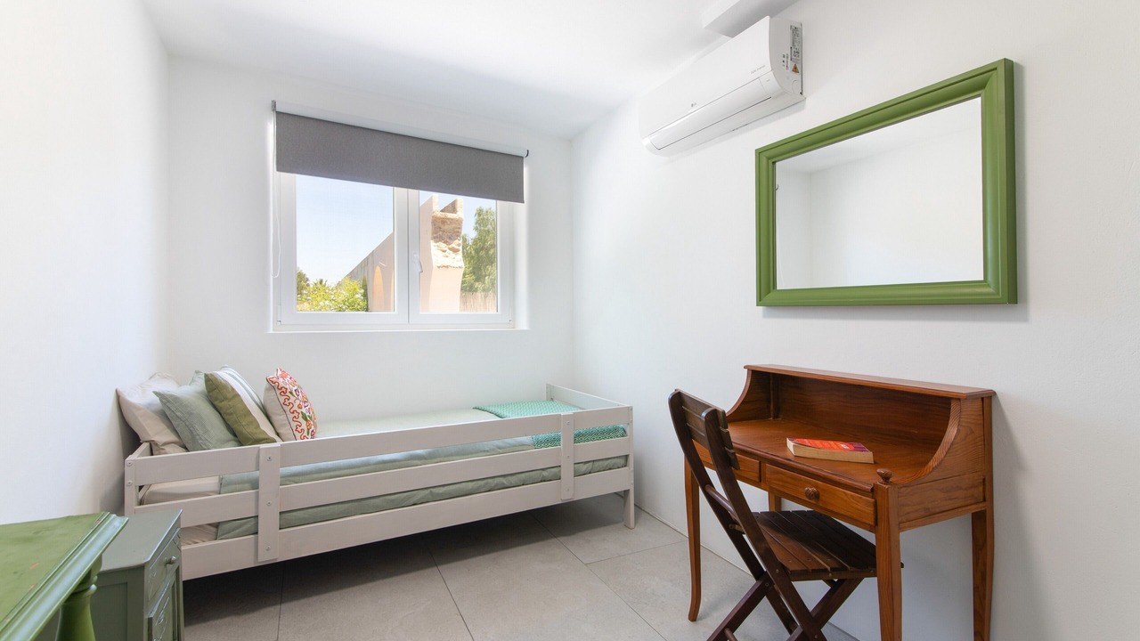 Photo of Bedroom in Moncarapacho e Fuseta