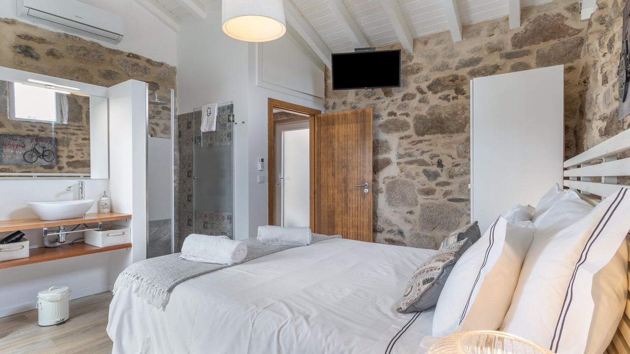 Photo of Bedroom in Covas