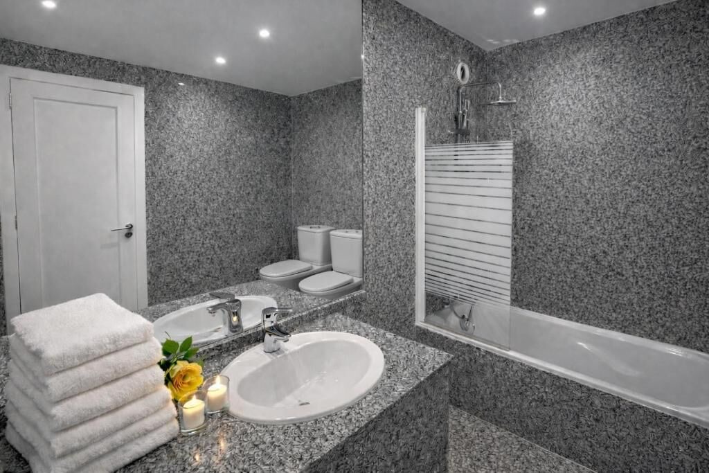 Photo of Bathroom in Vermoim