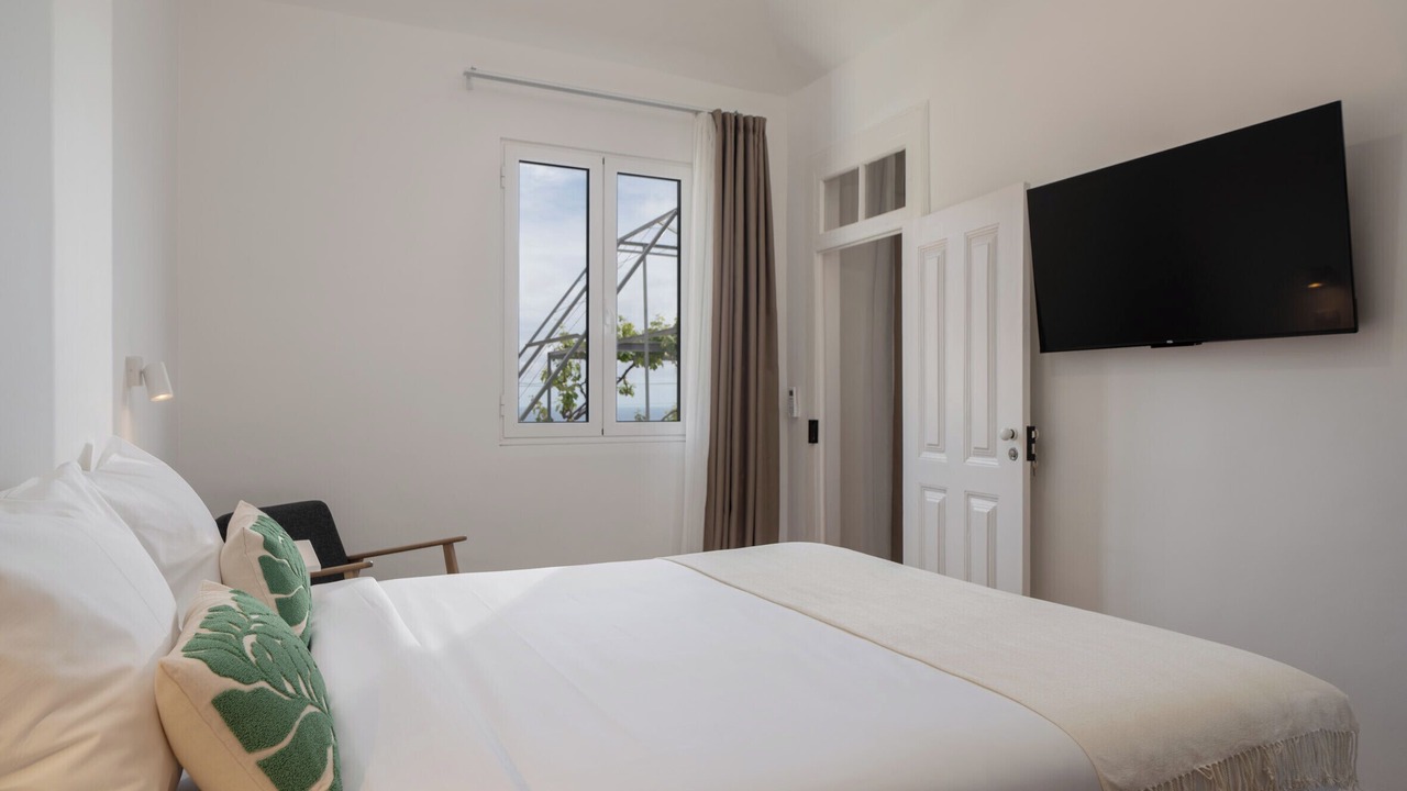 Photo of Bedroom in Canhas