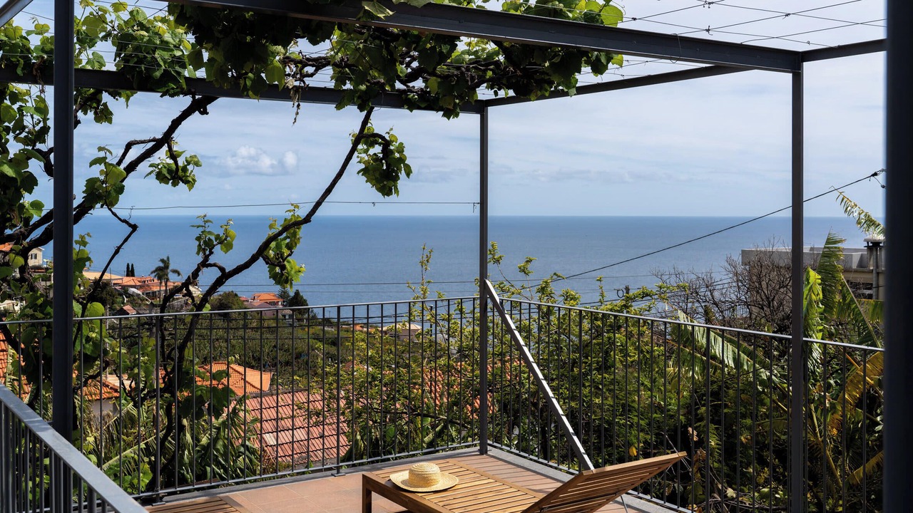 Photo of Outdoor in Canhas