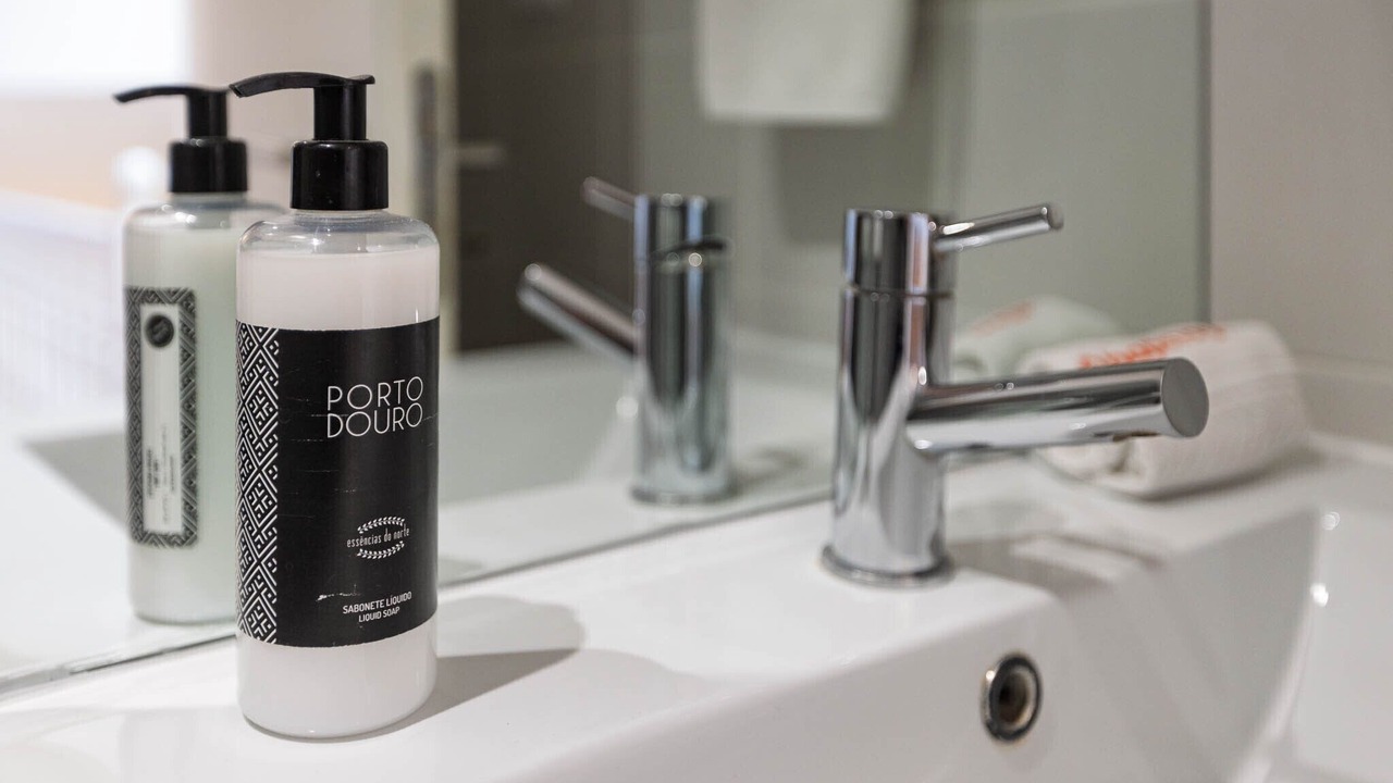 Photo of Bathroom in Paranhos
