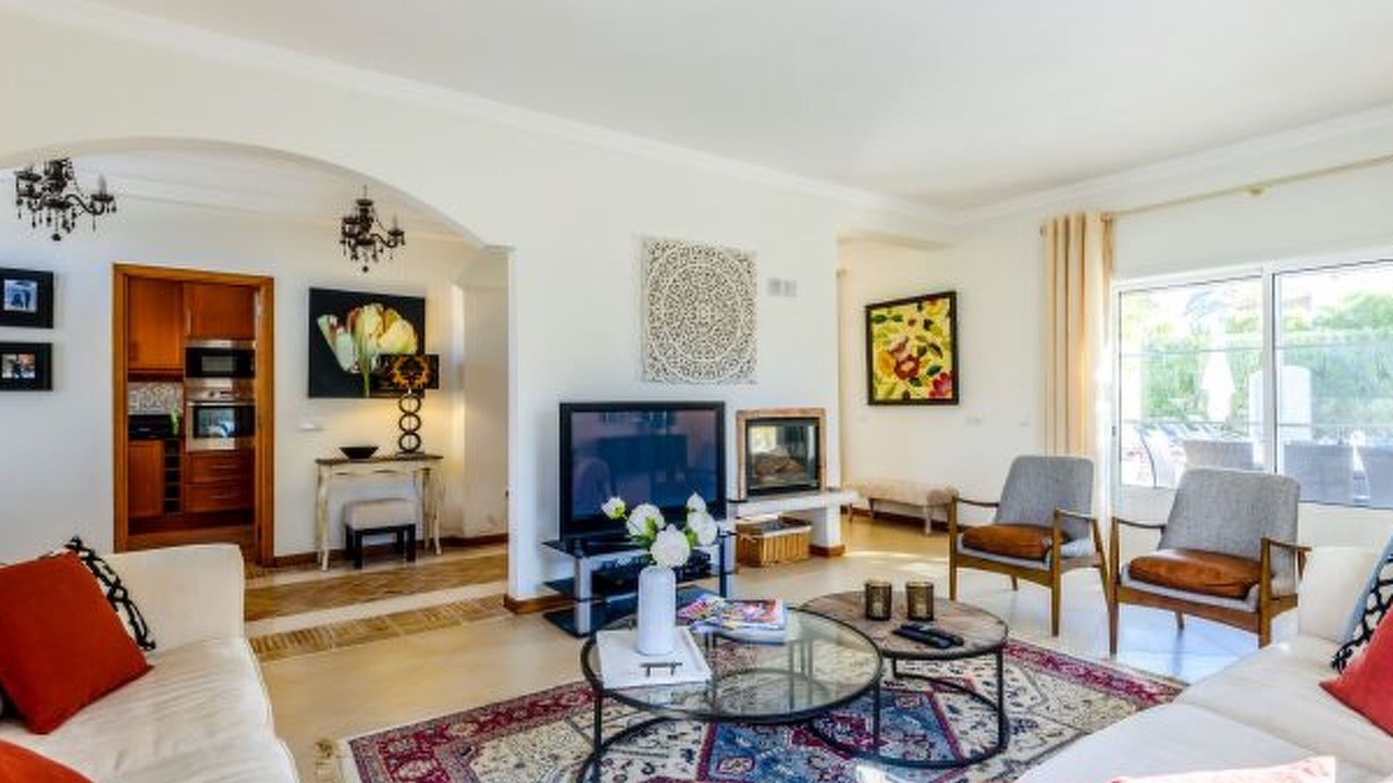 Photo of Livingroom in Vale do Garrao