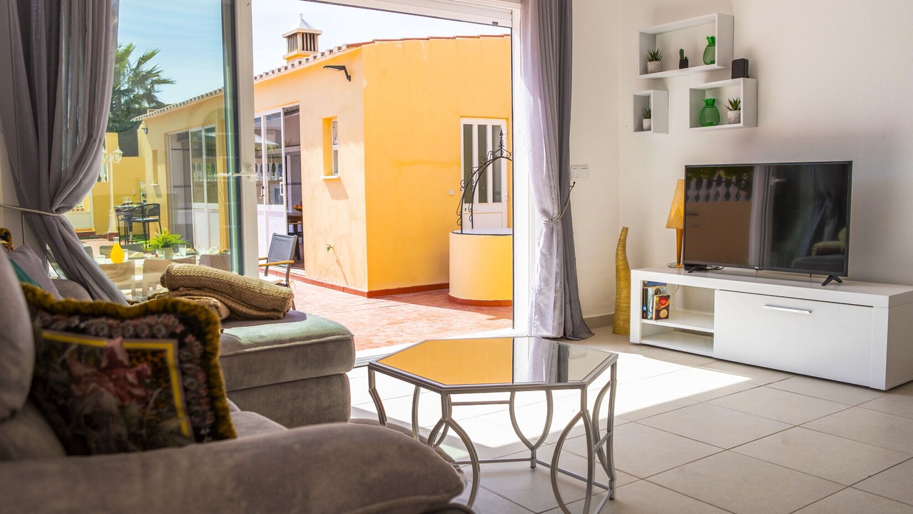 Photo of Livingroom in Lagoa e Carvoeiro