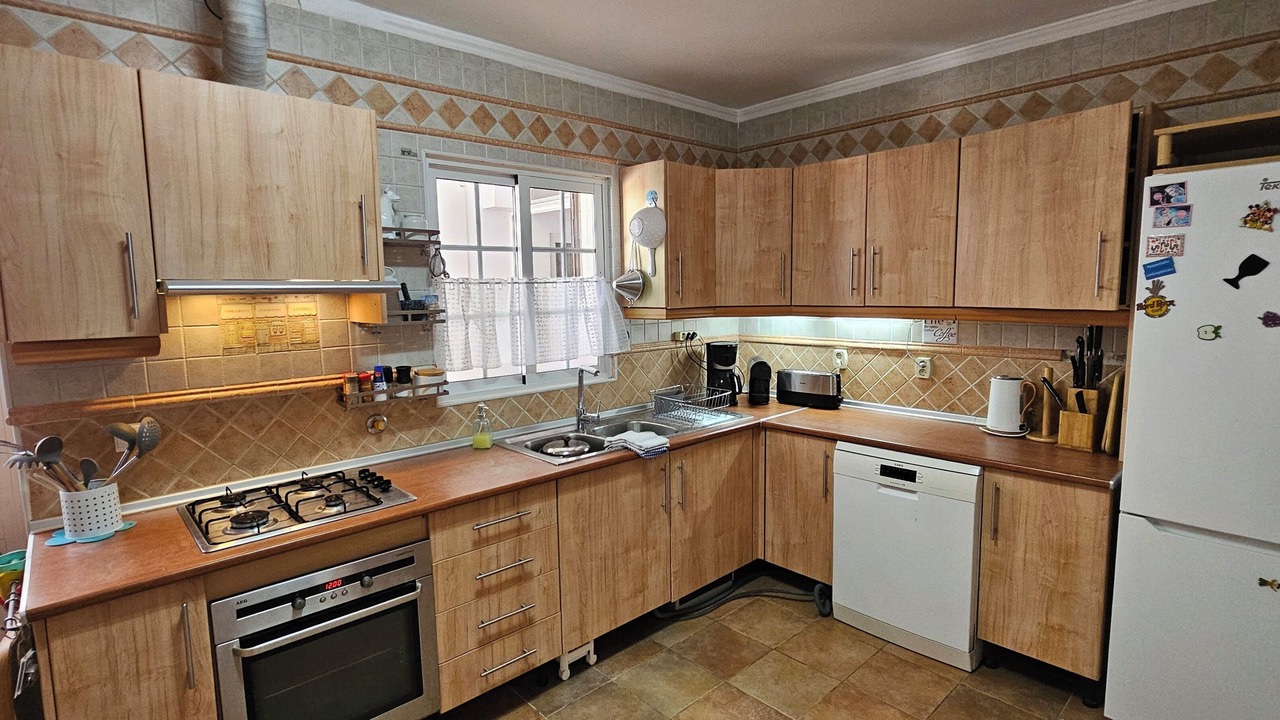 Photo of Kitchen in Moncarapacho e Fuseta