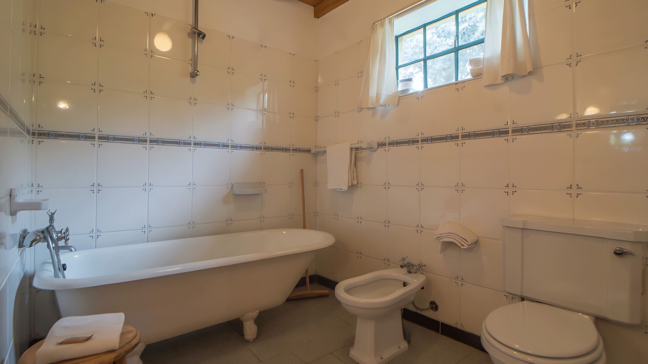 Photo of Bathroom in Serta