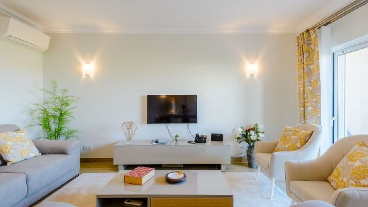 Photo of Livingroom in Atalaia